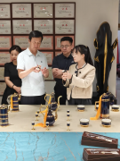 内蒙古民族幼儿师范高等专科学校莅临荣朝参观调研